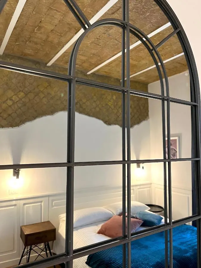Domus Avi - Guest House Roma Italia