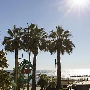 hotel-kristina.hotelitalianriviera.com/