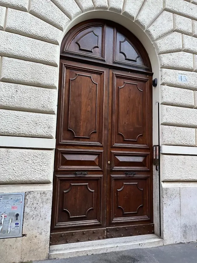 Domus Avi - Guest House Рим