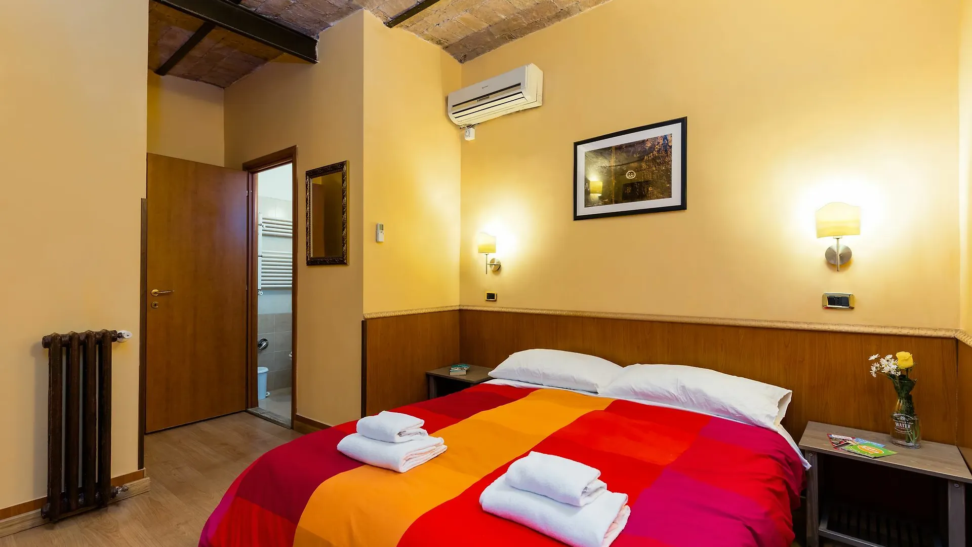 Domus Avi - Guest House Рим 3*,