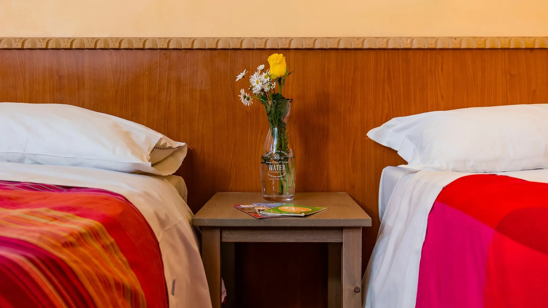 Domus Avi - Guest House Рим