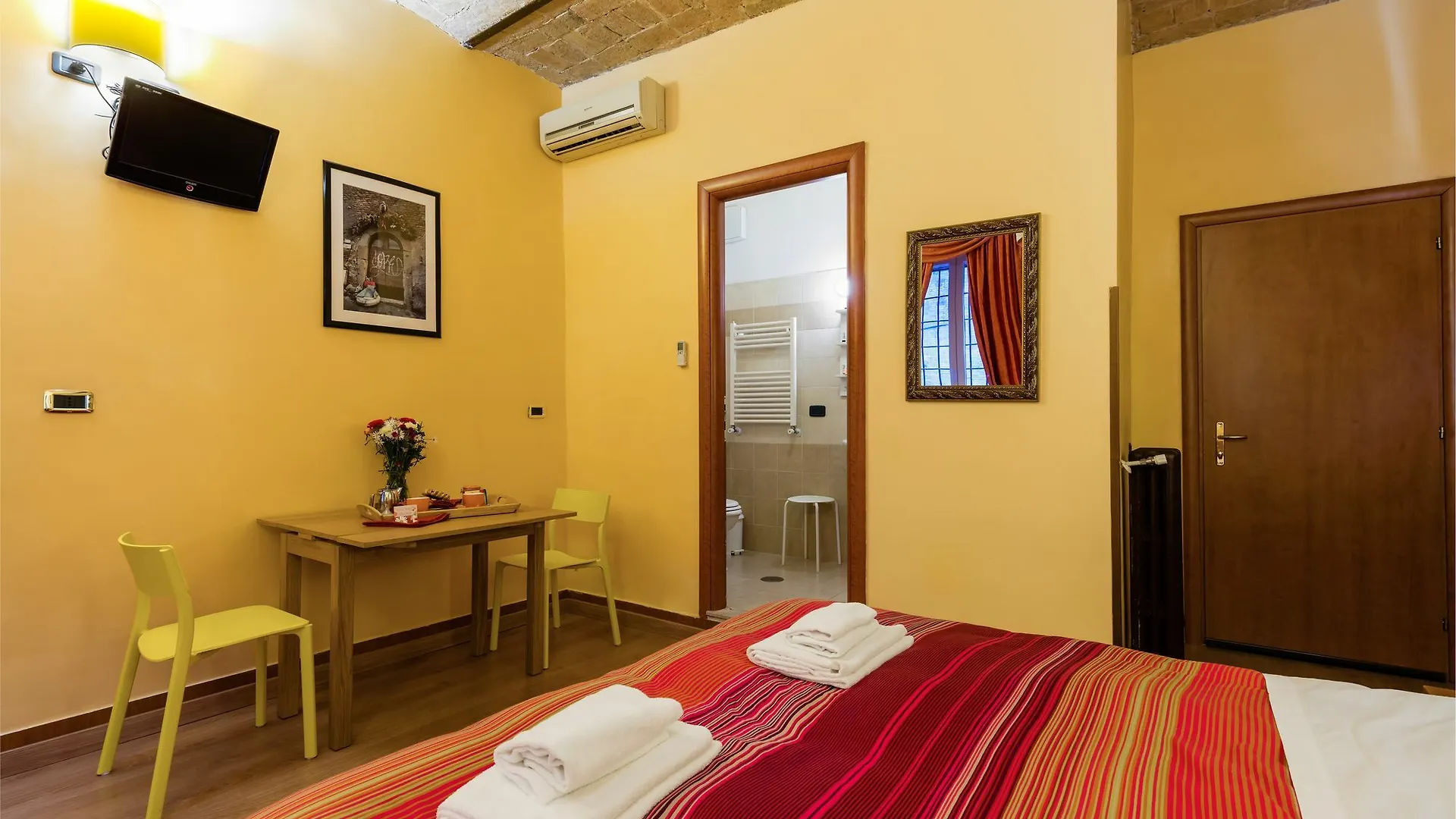 Domus Avi - Guest House Рим 3*,  Италия