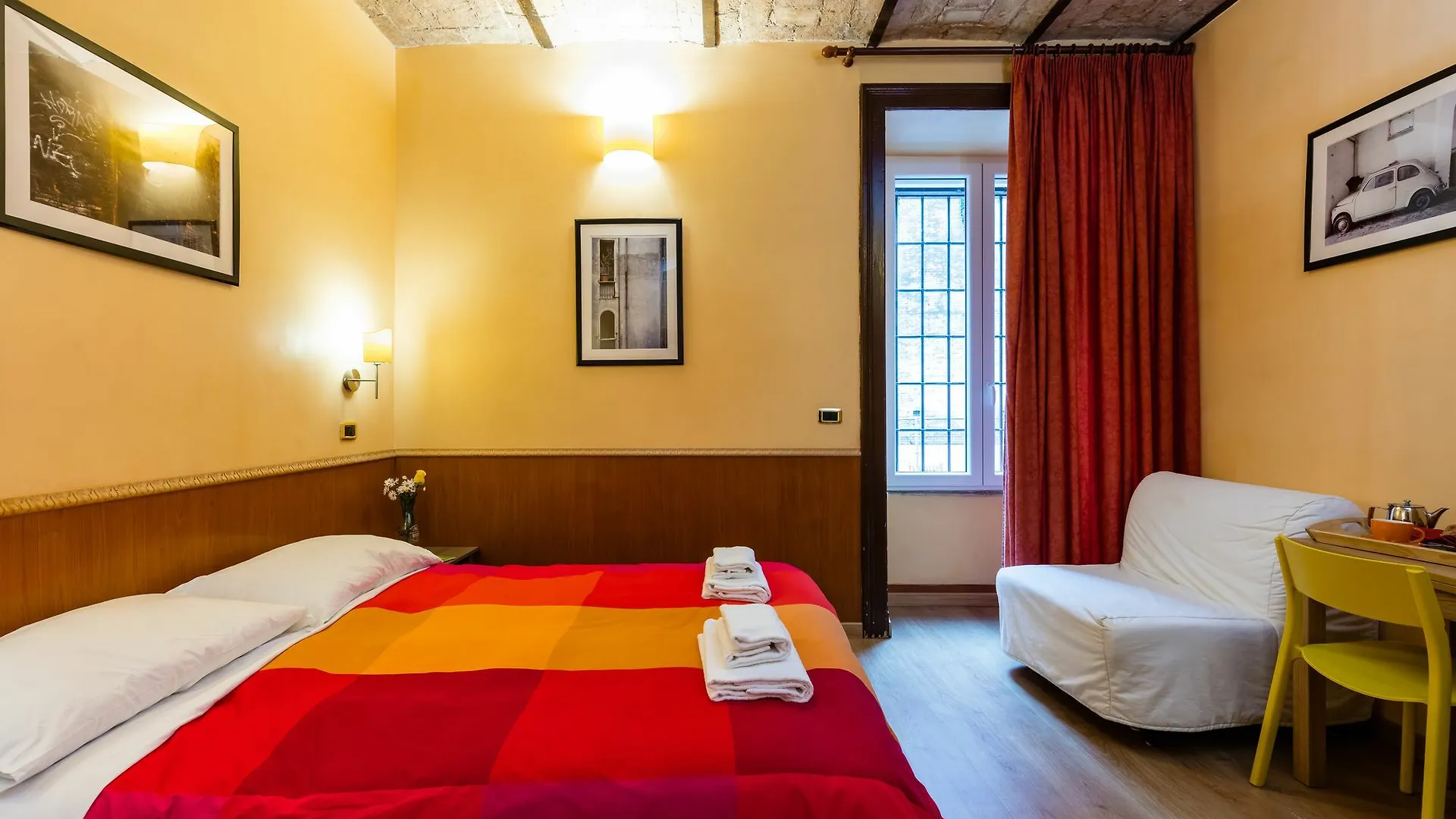 Domus Avi - Guest House Рим