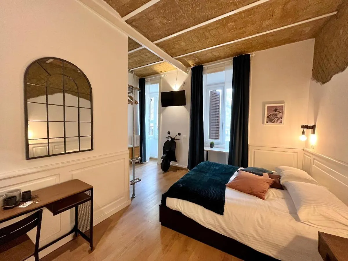 Domus Avi - Guest House Rome