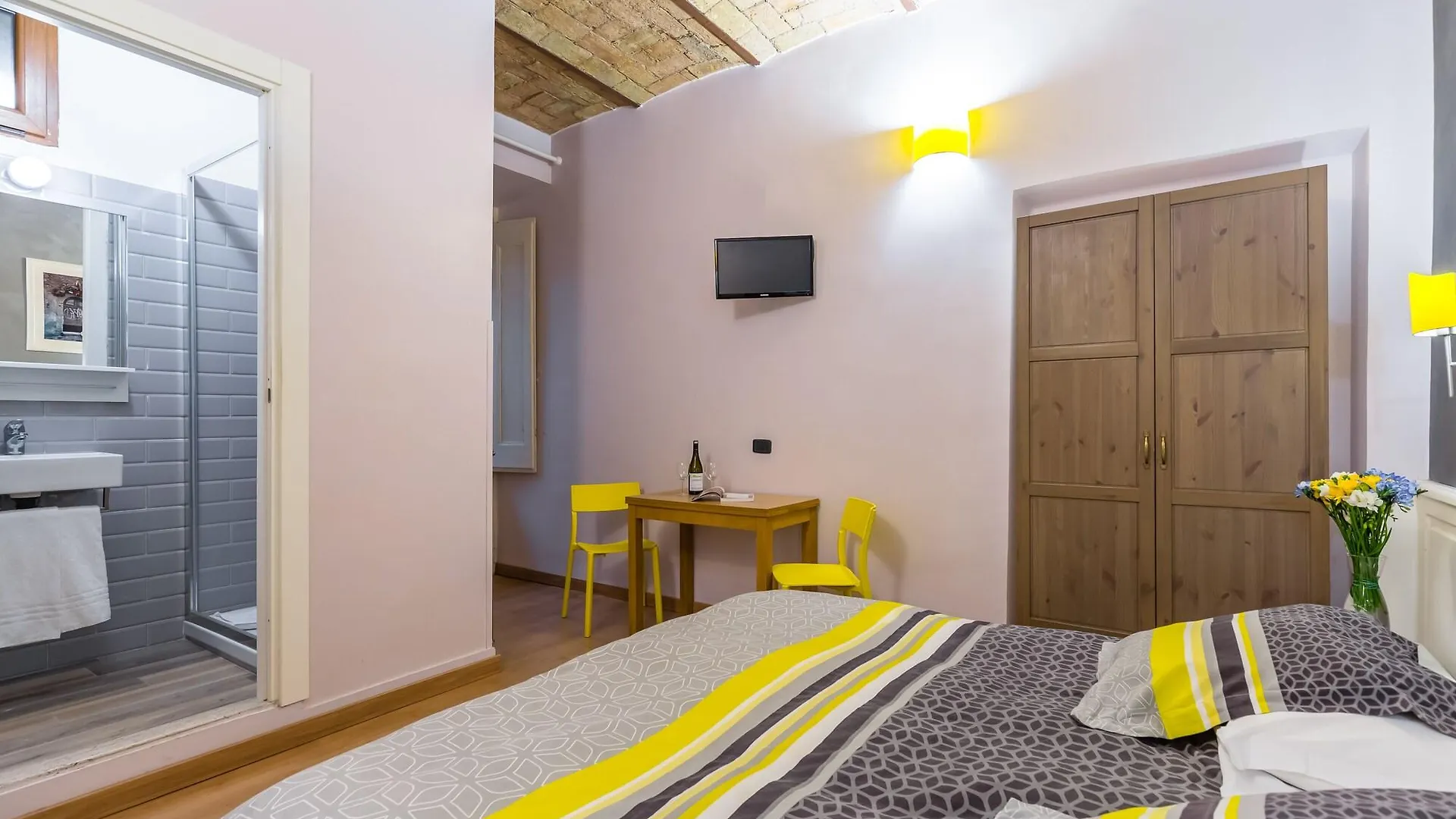 Domus Avi - Guest House Rome